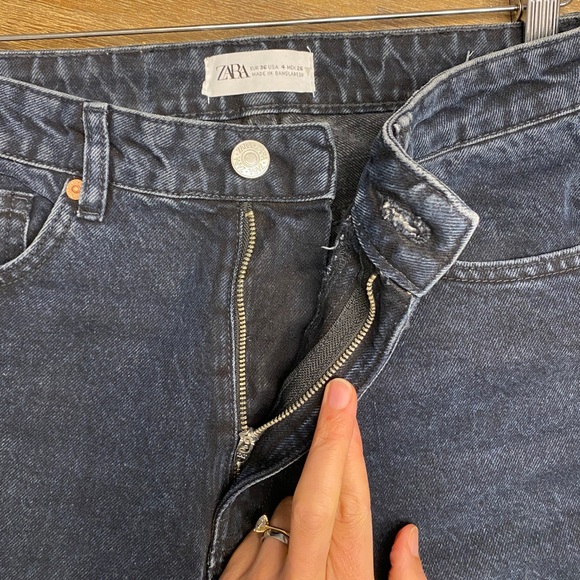 NWOT Zara barrel jeans - Picture 4 of 8